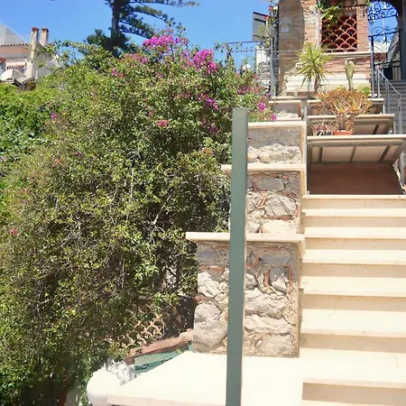 Casa Costa Appartement Taormina Buitenkant foto