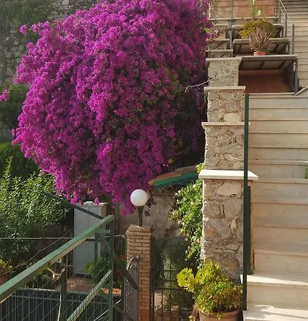 Casa Costa Appartement Taormina Buitenkant foto