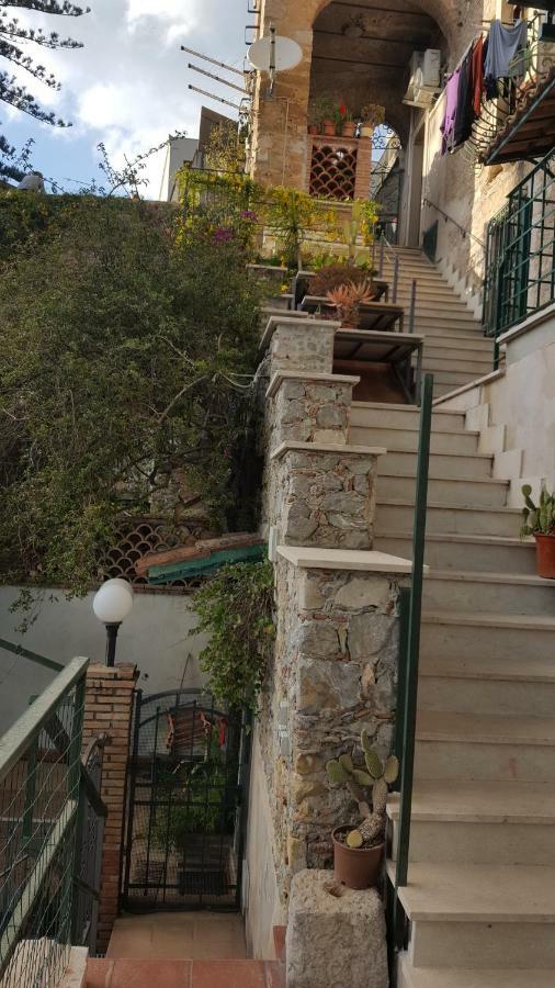 Casa Costa *